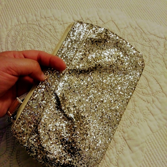 Gold Glitter Wristlet - Picture 2 of 5